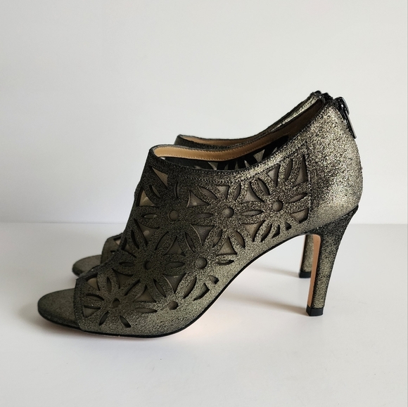 Vaneli Women's 7.5N Babe Pewter Metal Peep Toe Heels - Picture 3 of 12